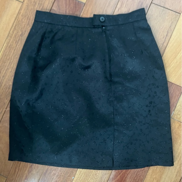 Black Skirt - Picture 2 of 3